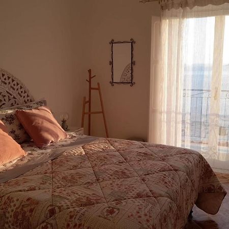 Mimi Junior Home, Central Sea View Apartment Праяно Екстер'єр фото